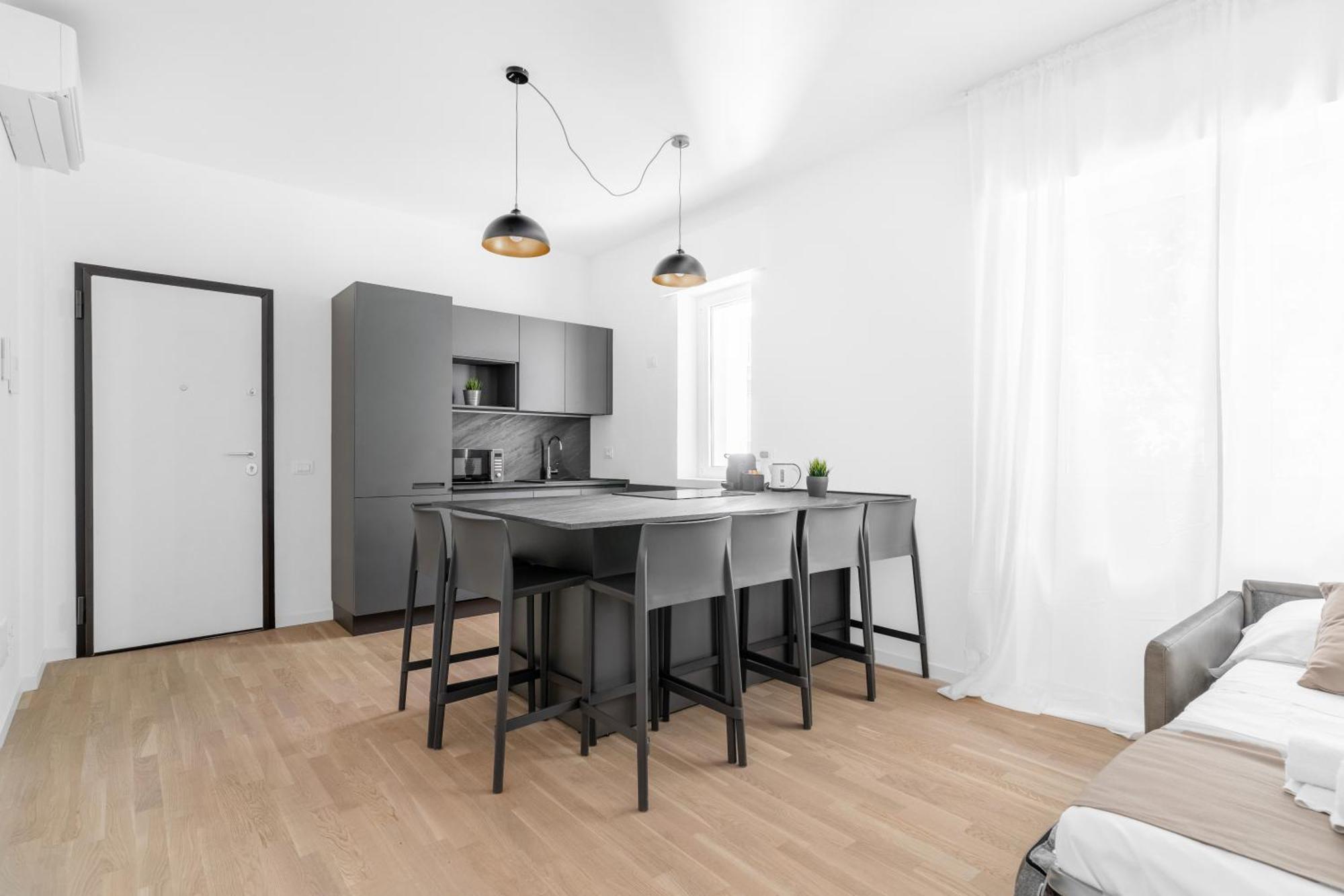Mi Casa - Appartamento In Ponte Nuovo Milão Exterior foto