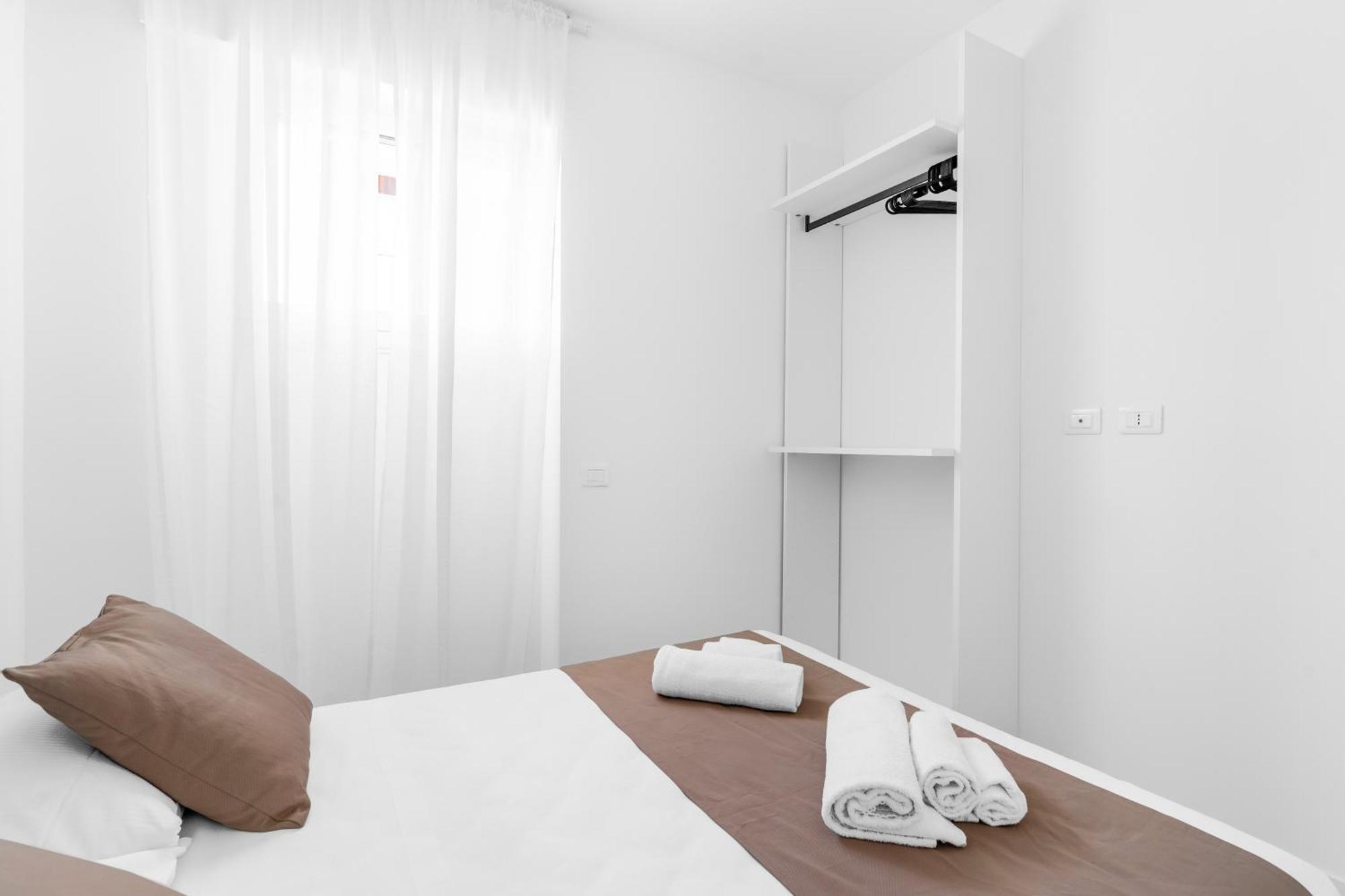 Mi Casa - Appartamento In Ponte Nuovo Milão Exterior foto