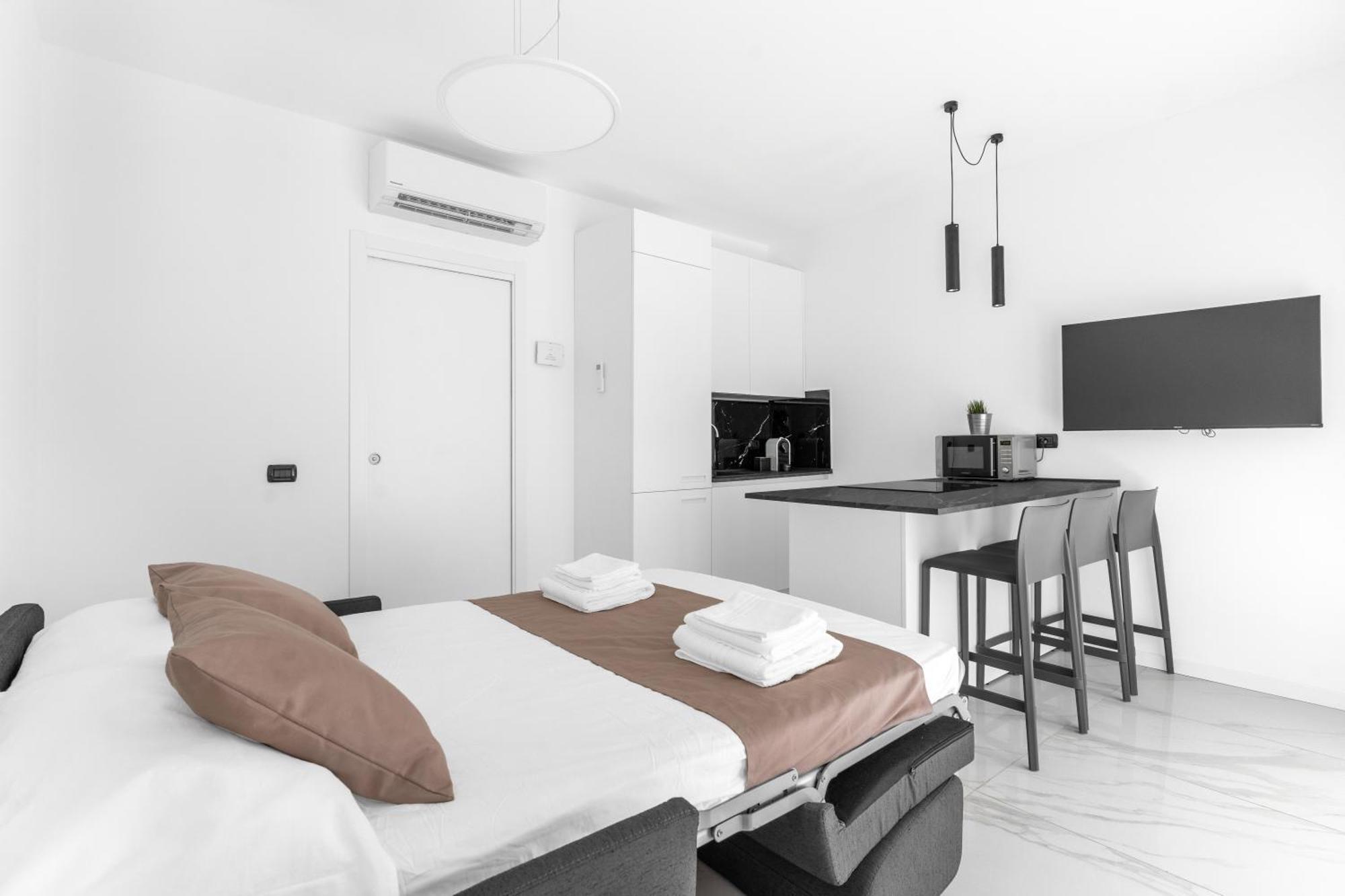 Mi Casa - Appartamento In Ponte Nuovo Milão Exterior foto