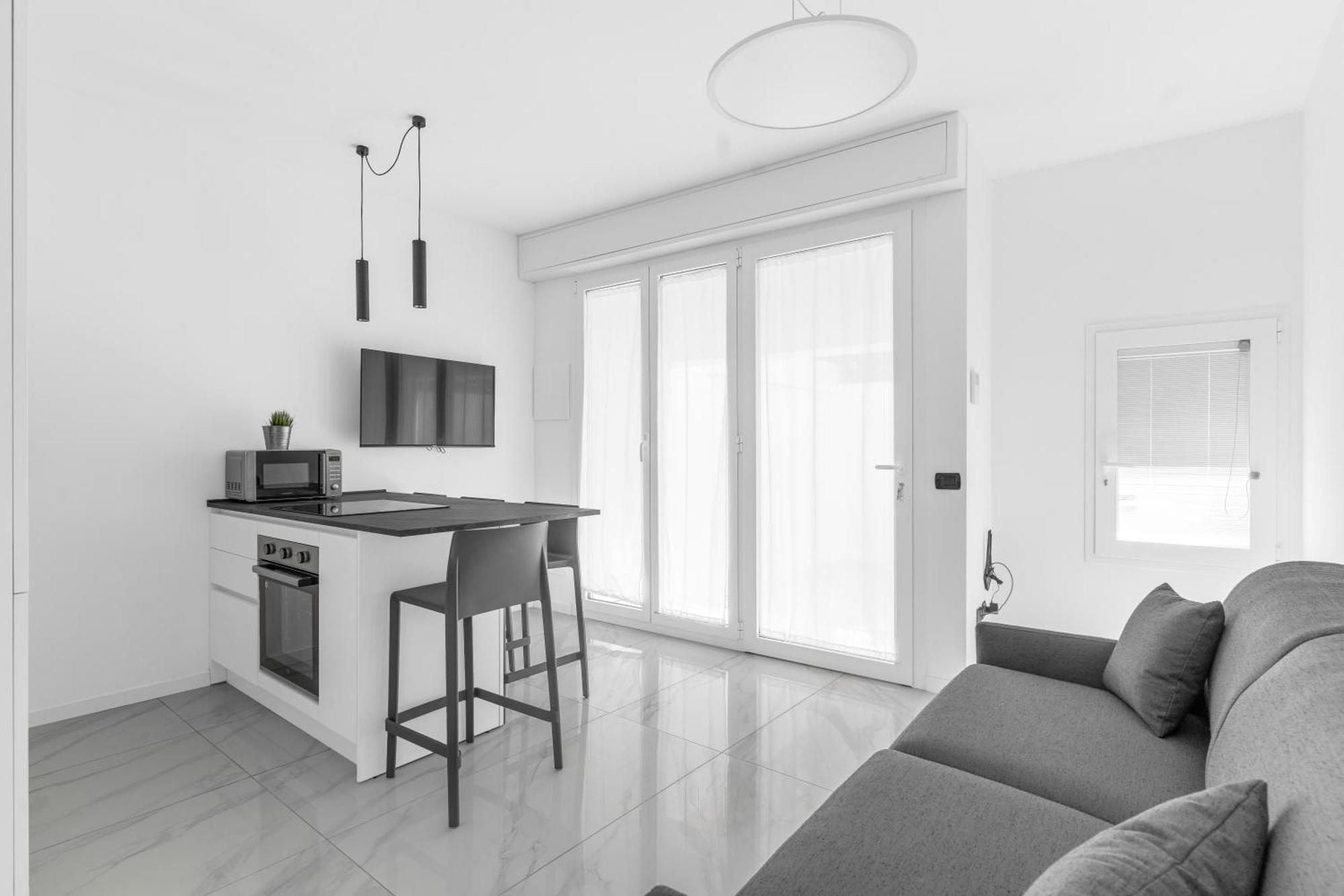 Mi Casa - Appartamento In Ponte Nuovo Milão Exterior foto