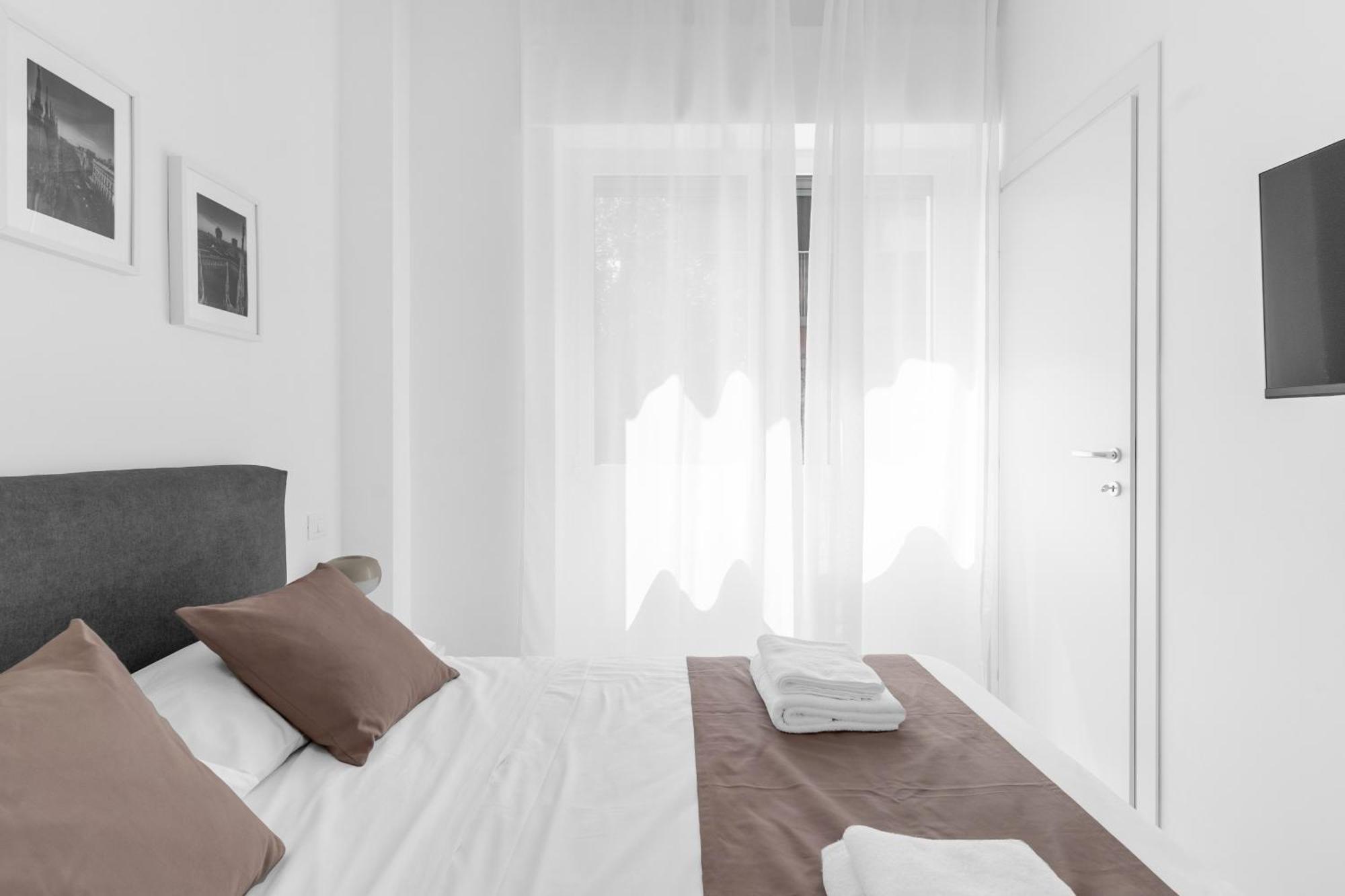Mi Casa - Appartamento In Ponte Nuovo Milão Exterior foto